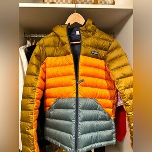 Patagonia boys down coat